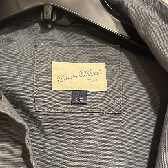 Universal Thread Jacket - Picture 2 of 3